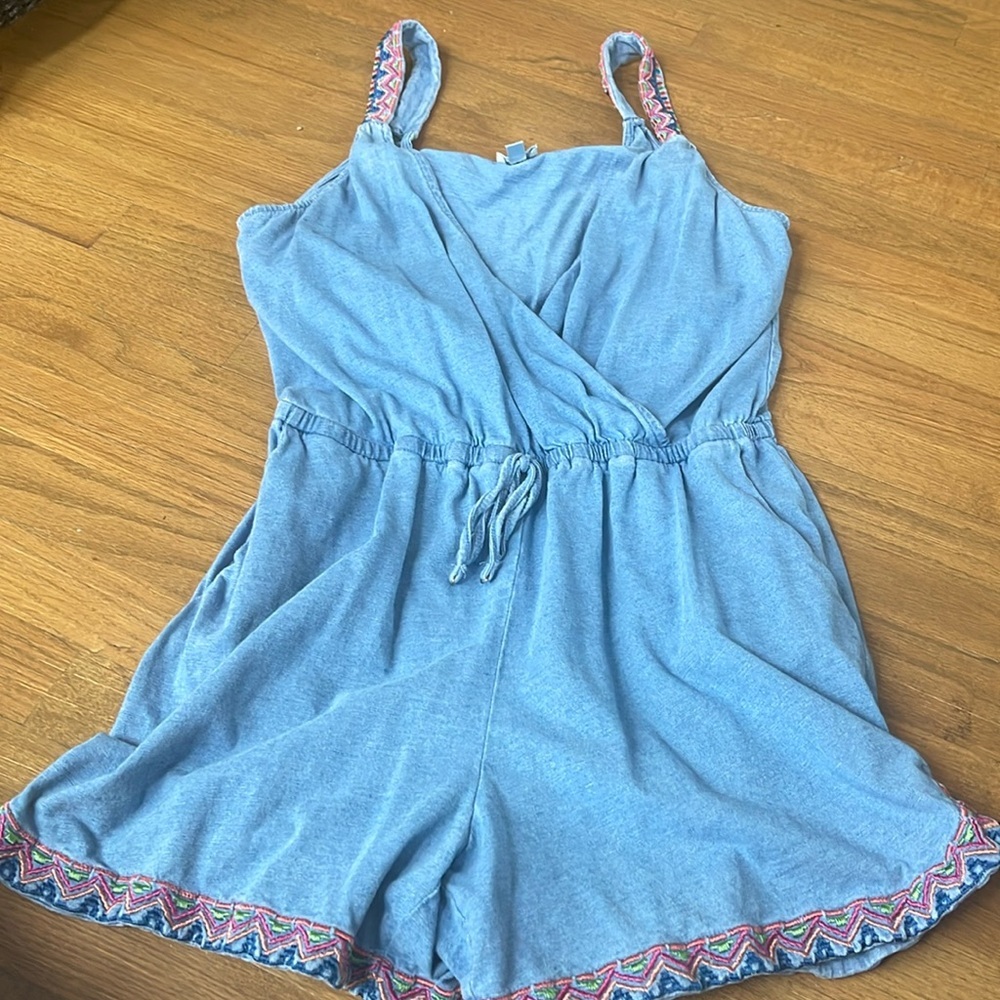 EUC ROMPER purchased from Macys | size large